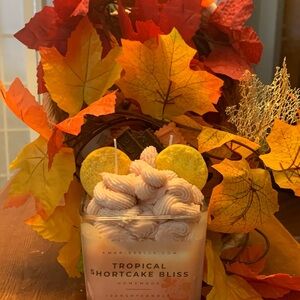 Tropical shortcake Bliss Decorative Candle